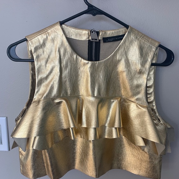 Gold Ruffle cropped top - Picture 1 of 5
